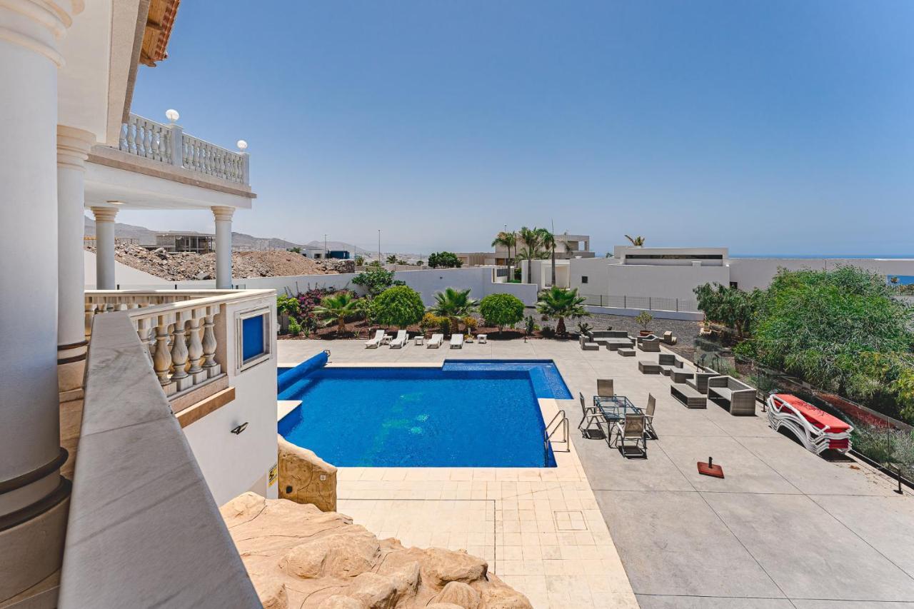 Luxury Villa Nautilus Heated Pool Spa Адехе Екстериор снимка