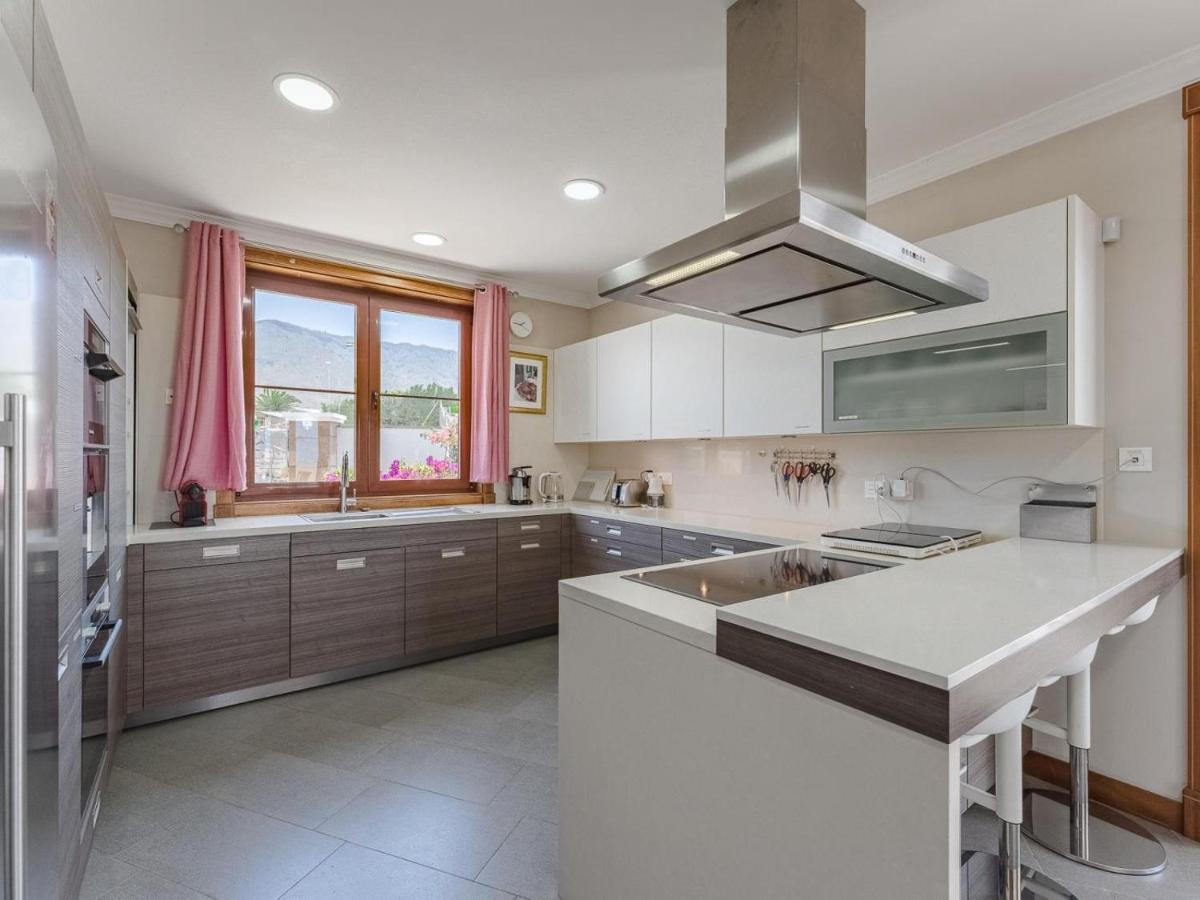 Luxury Villa Nautilus Heated Pool Spa Адехе Екстериор снимка