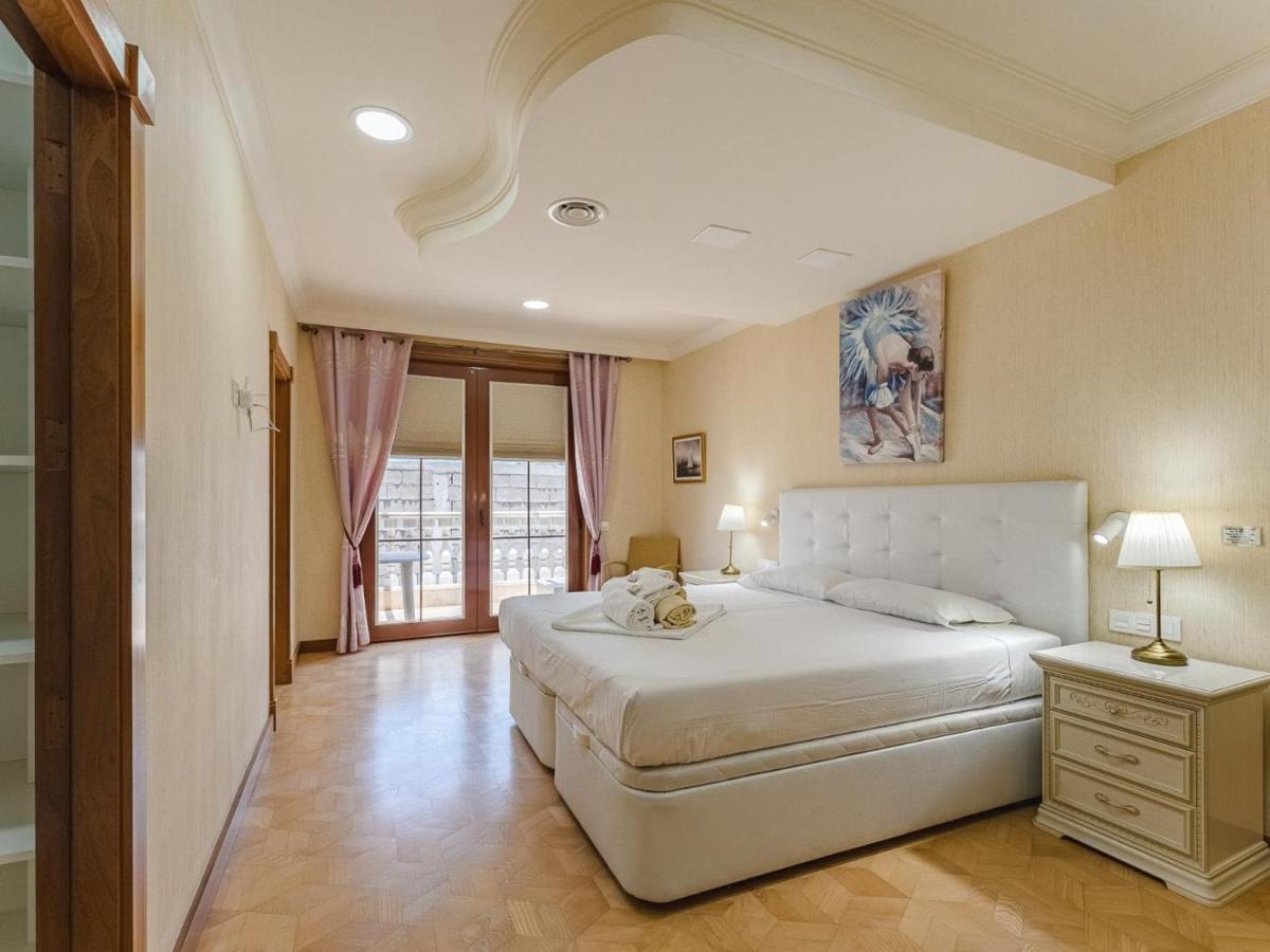 Luxury Villa Nautilus Heated Pool Spa Адехе Екстериор снимка