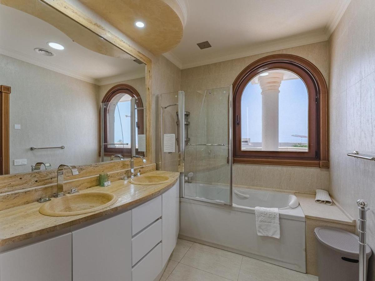 Luxury Villa Nautilus Heated Pool Spa Адехе Екстериор снимка