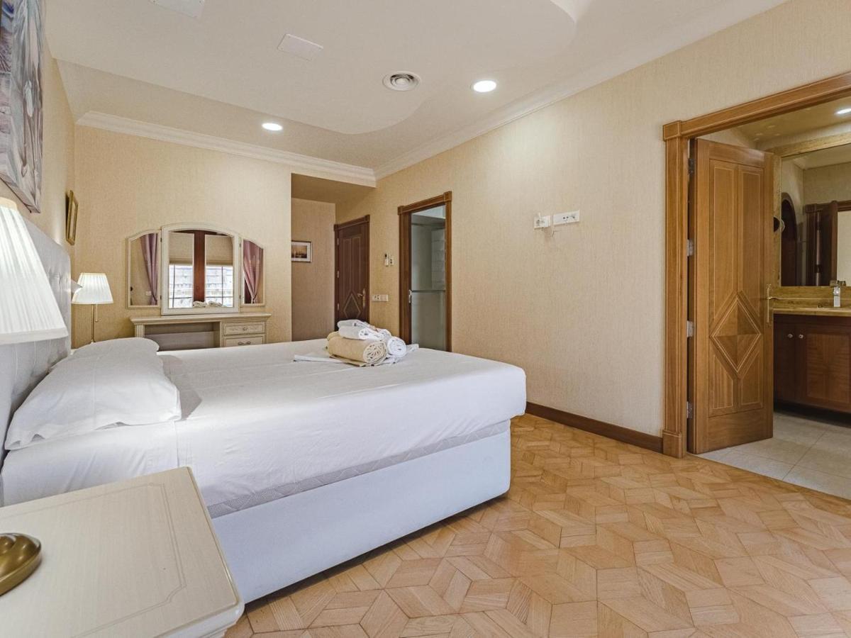 Luxury Villa Nautilus Heated Pool Spa Адехе Екстериор снимка